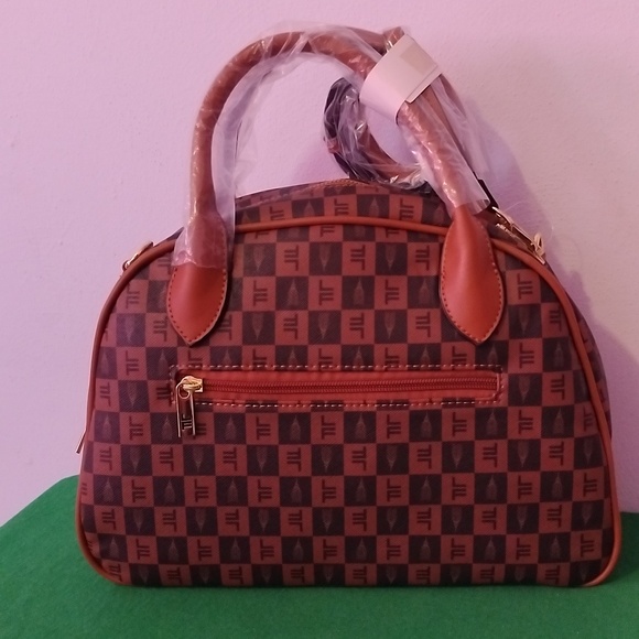 Brown London Fog Bowler Satchel - Picture 5 of 11